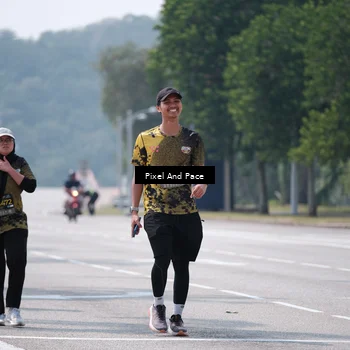 Runner Photo 6199069