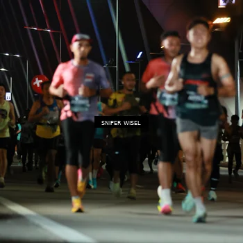 Runner Photo 6199101