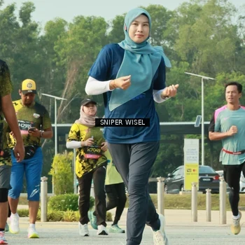 Runner Photo 6199177