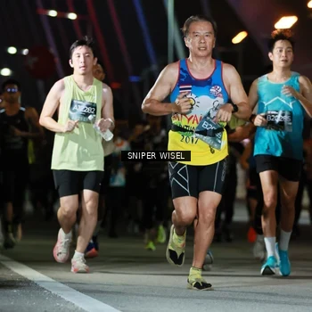 Runner Photo 6199211