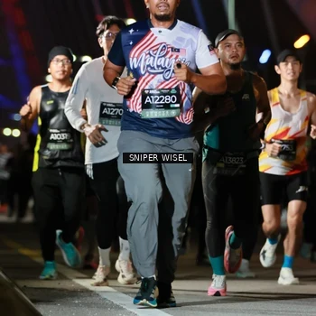 Runner Photo 6199246