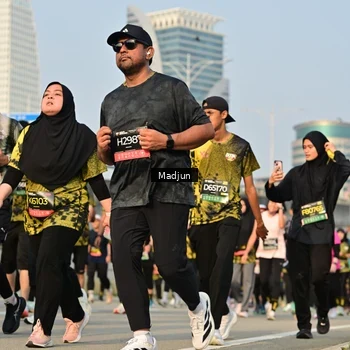 Runner Photo 6199330