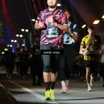 Runner Photo 6199342