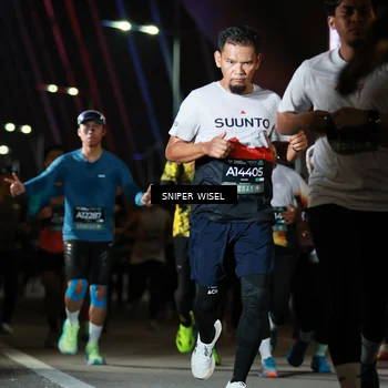 Runner Photo 6199358