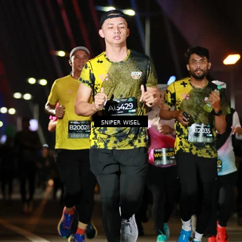 Runner Photo 6199424