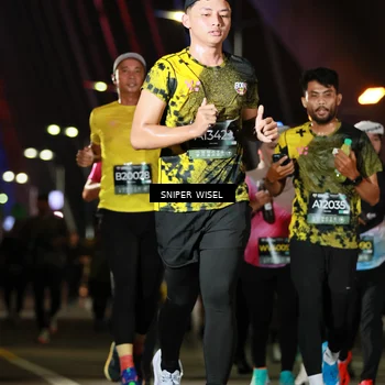 Runner Photo 6199441