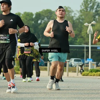 Runner Photo 6199444
