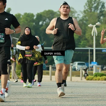 Runner Photo 6199447