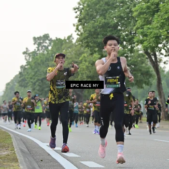 Runner Photo 6199453