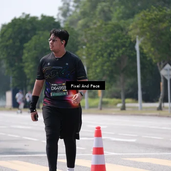 Runner Photo 6199458