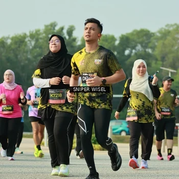 Runner Photo 6199513