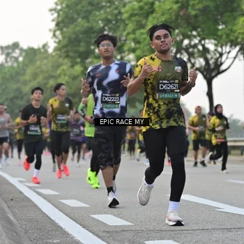 Runner Photo 6199514
