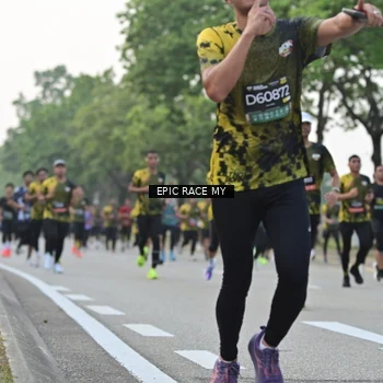 Runner Photo 6199519
