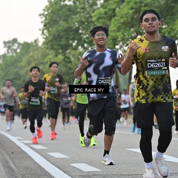Runner Photo 6199533