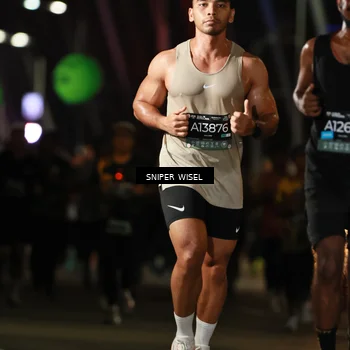 Runner Photo 6199540