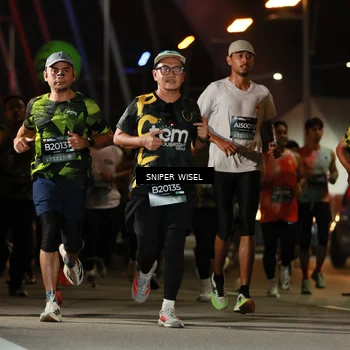 Runner Photo 6199541