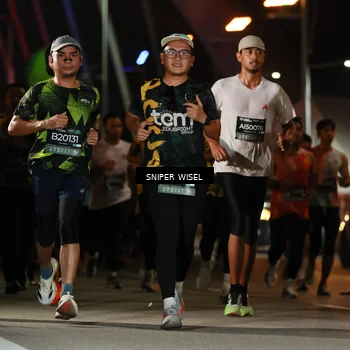 Runner Photo 6199559