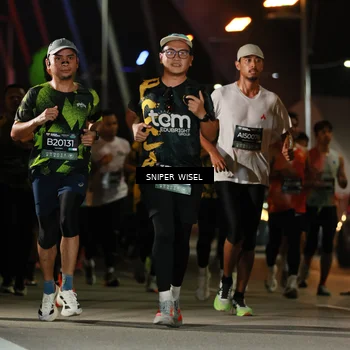 Runner Photo 6199563