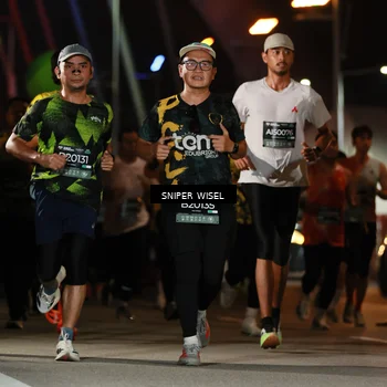 Runner Photo 6199573