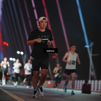 Runner Photo 6199622