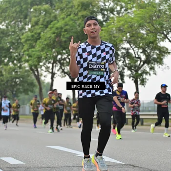 Runner Photo 6199636
