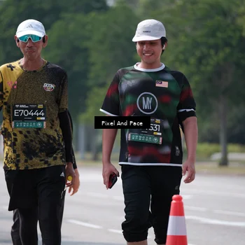 Runner Photo 6199644
