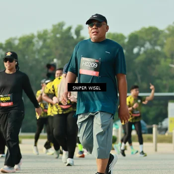 Runner Photo 6199658