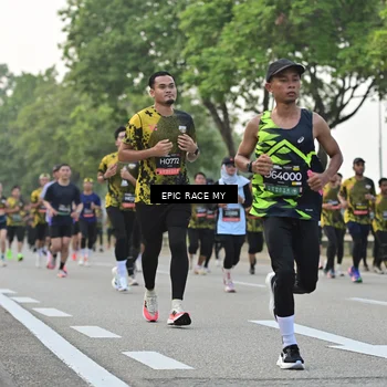Runner Photo 6199659