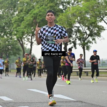 Runner Photo 6199667