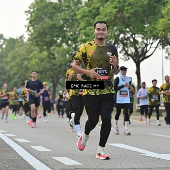 Runner Photo 6199672