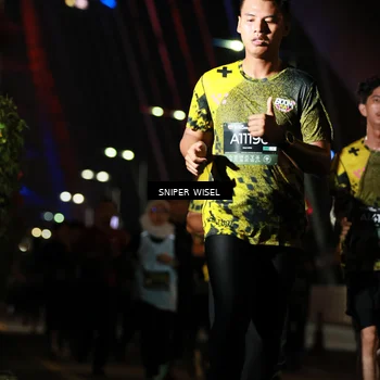 Runner Photo 6199684
