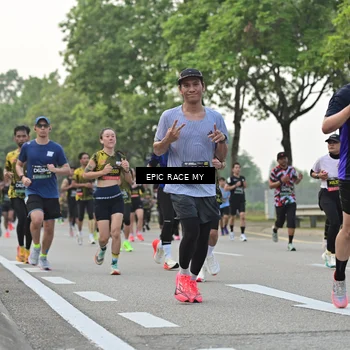 Runner Photo 6199699