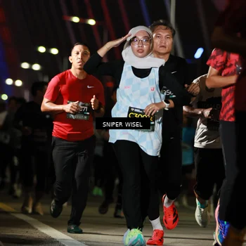 Runner Photo 6199713