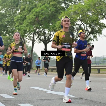 Runner Photo 6199717