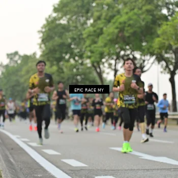 Runner Photo 6199732