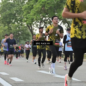 Runner Photo 6199758