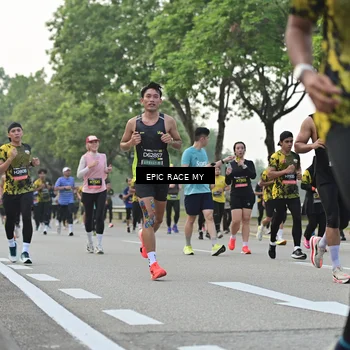Runner Photo 6199764