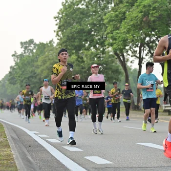 Runner Photo 6199768