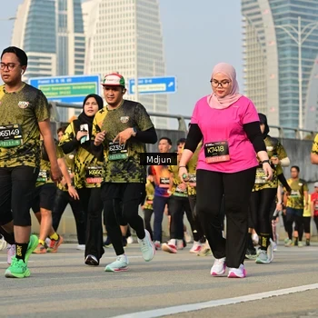 Runner Photo 6199777