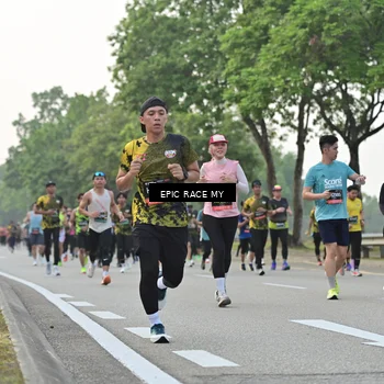 Runner Photo 6199788