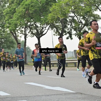 Runner Photo 6199801