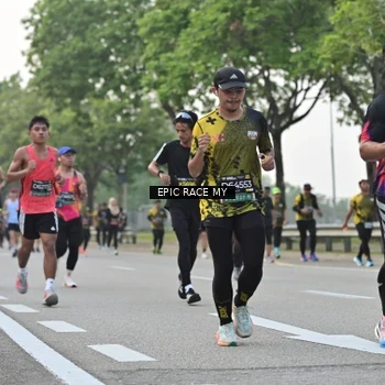 Runner Photo 6199815
