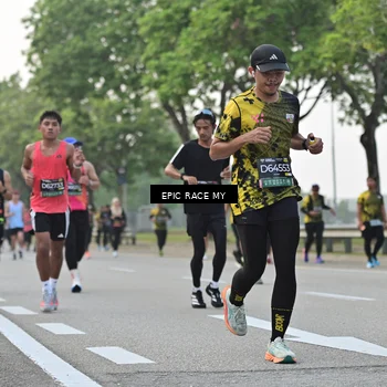 Runner Photo 6199821