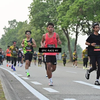 Runner Photo 6199835