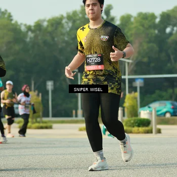 Runner Photo 6199836