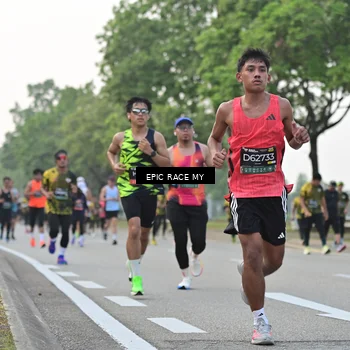 Runner Photo 6199849