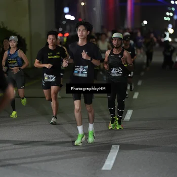 Runner Photo 6199862