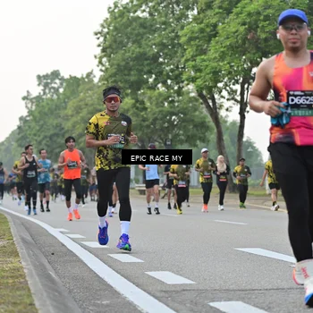 Runner Photo 6199875
