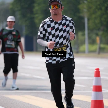 Runner Photo 6199897