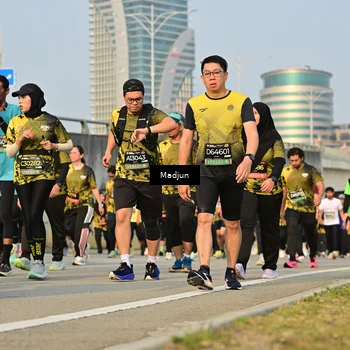 Runner Photo 6199913